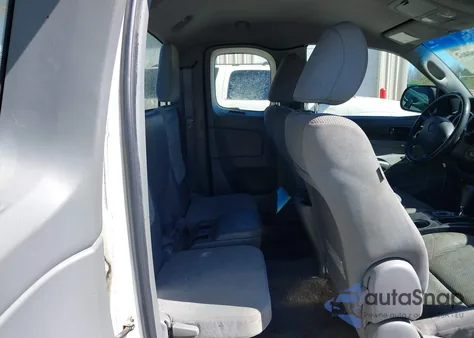 2010 Toyota Tacoma Prerunner V6 из США, поврежденный, VIN 5TETU4GN9AZ714950